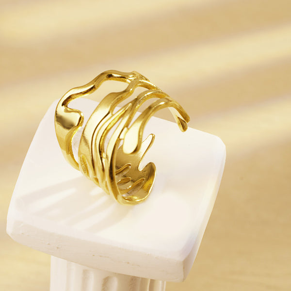 French retro high-end hollow ring with irregular shaped opening and adjustable women's ring